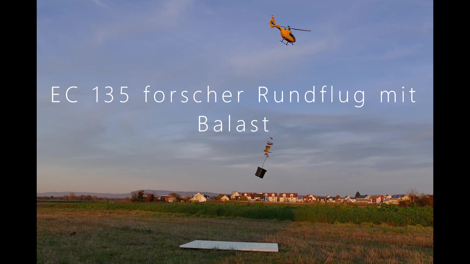 Dieses Video zeigt einen Rundflug und kann als Metapher für unkonventionelle Reisen auf dem Lebensweg dienen